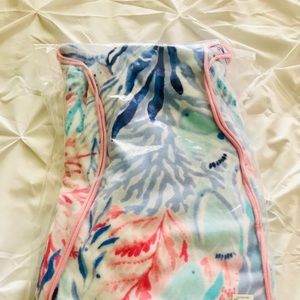 Lilly Pulitzer Convertible Towel Backpack GWP